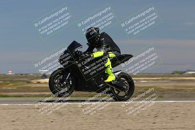 media/Mar-23-2025-TrackDaz (Sun) [[88a7749186]]/B Group/1220pm (Wheelie Bump)/